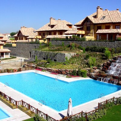 Urb. Nuevo Mundo El Encinar